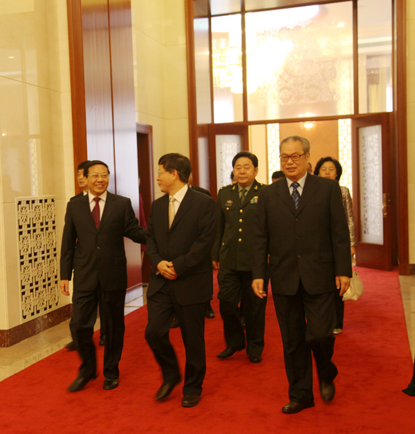 201010945322-王志.jpg